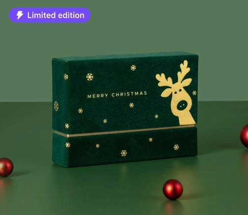 happy_case_classic_magic_christmas_limited_edition